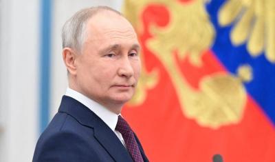 Video - Putin Awards Medals to "Heroes of Russia"