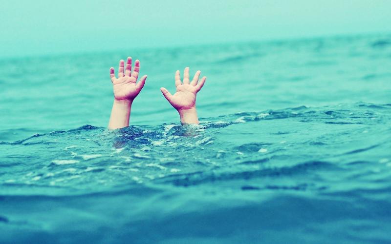 Title: Body of Child Recovered from Beach in Algeria