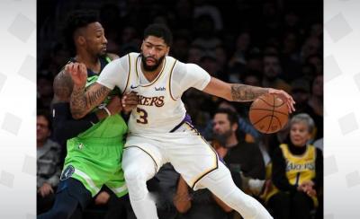 Davis Leads Lakers to Victory Over Cleveland in NBA