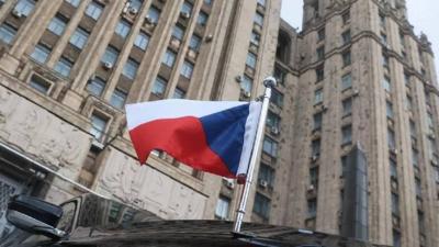 Title: Czech Republic: We Will Not Recognize "Non-Biometric" Passports