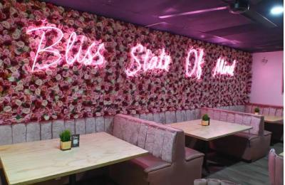 Controversial Restaurant Restricts Entry Based on Age (Video)