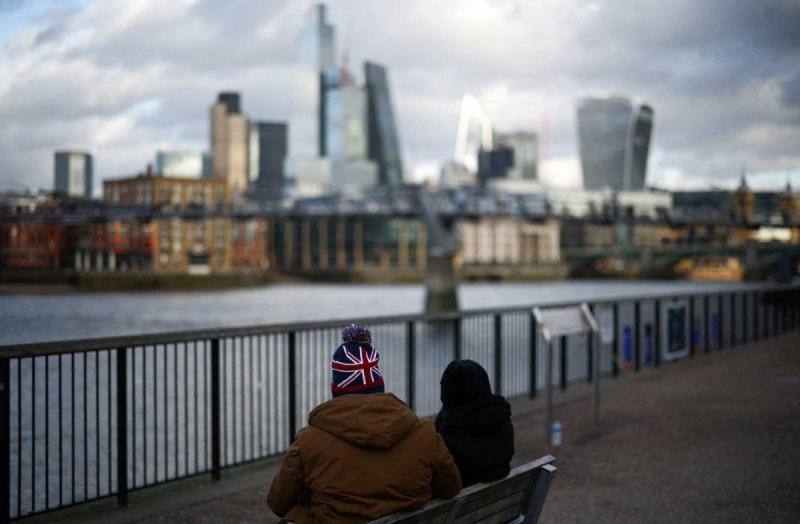 IMF Warns Britain: No Tax Cuts