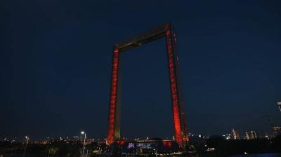 UAE Lights Landmarks in Red in Support of Thalassemia Patients
