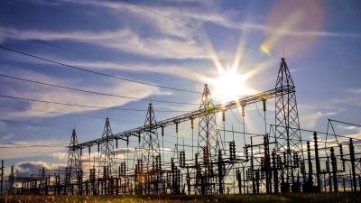 Electricity Gradually Returns to Southern Provinces of Iraq