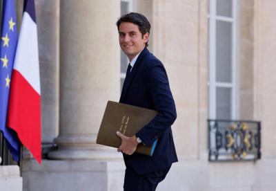 French Prime Minister: I Will Submit My Resignation Tomorrow Morning