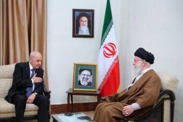 Khamenei Thanks Lebanon for Its Condolences and Support for Iran