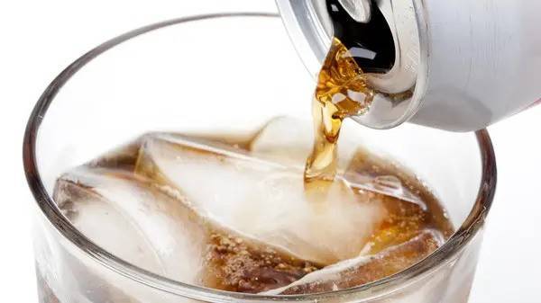 Diet Drinks Increase Heart Rate: Experts Recommend Avoidance