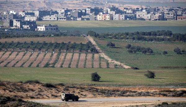 Title: Rocket Launches from Gaza Strip Towards Surrounding Areas