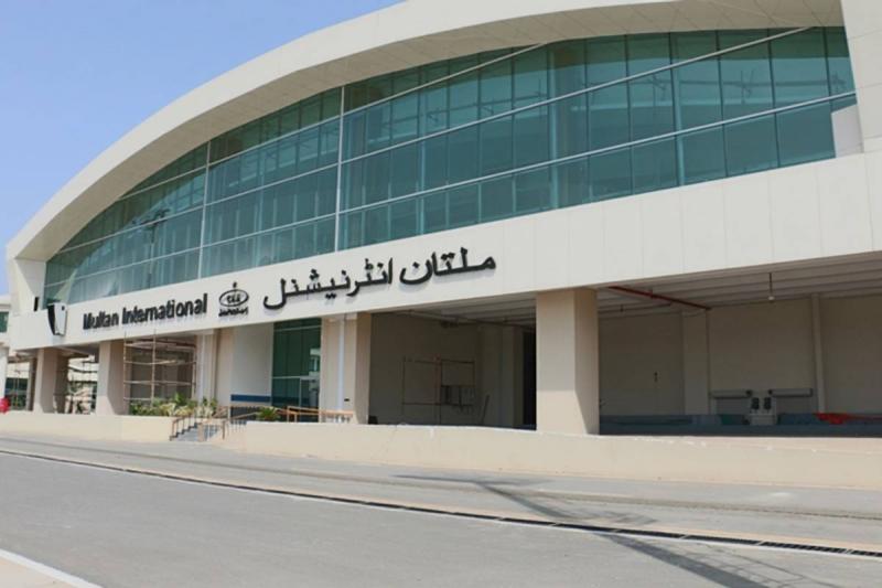 Arrest of Women on Their Way from Pakistan to Saudi Arabia: The Reason?