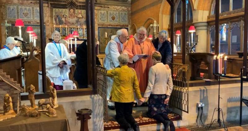 Pope Francis Officially Approves Blessing for Same-Sex Couples
