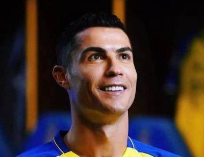 Ronaldo Sends Message to His Followers After Punishment for Indecent Gesture