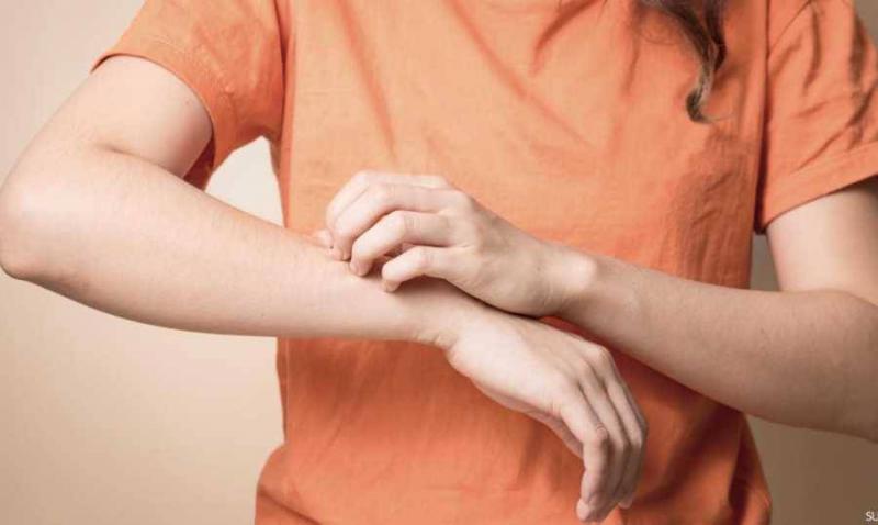 Skin Itching and Aging: 4 Medical Tips to Avoid the Worst