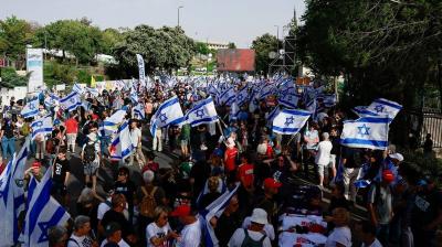 Thousands of Protesters in Israel Demand Early Elections