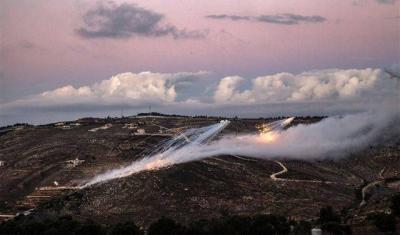 Ongoing Bombardment in the South: Israeli Airstrikes Destroy Home in Yarin