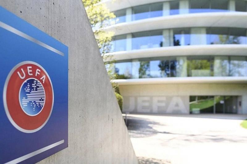 Title: UEFA Punishes Barcelona and Orders Compensation to Paris Saint-Germain