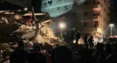 Title: Building Collapse in Port Said Hours Before Evacuation