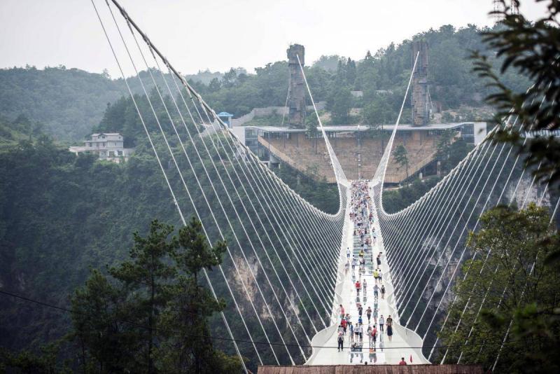 30 Missing Due to Bridge Collapse