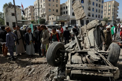 Strikes on 6 Yemeni Provinces: How Did They Affect the Houthis?
