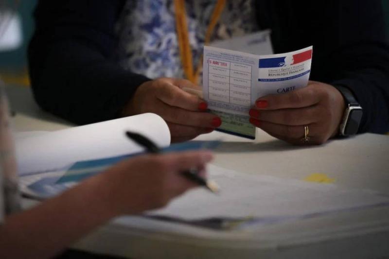 Start of the Second Round of Historic Legislative Elections in France