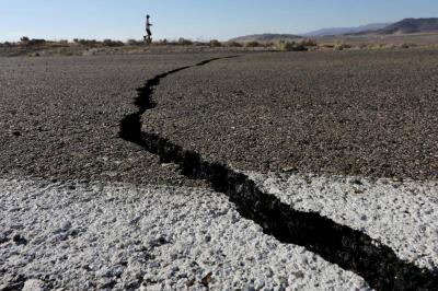 A Serious Warning of a Devastating Earthquake: How and When Does the Earth Move?