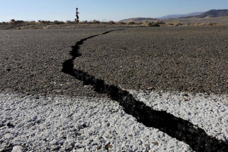 A Serious Warning of a Devastating Earthquake: How and When Does the Earth Move?