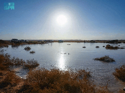 "Sailing North" - Rain Lakes Attract Outdoor Enthusiasts in Al-Jawf