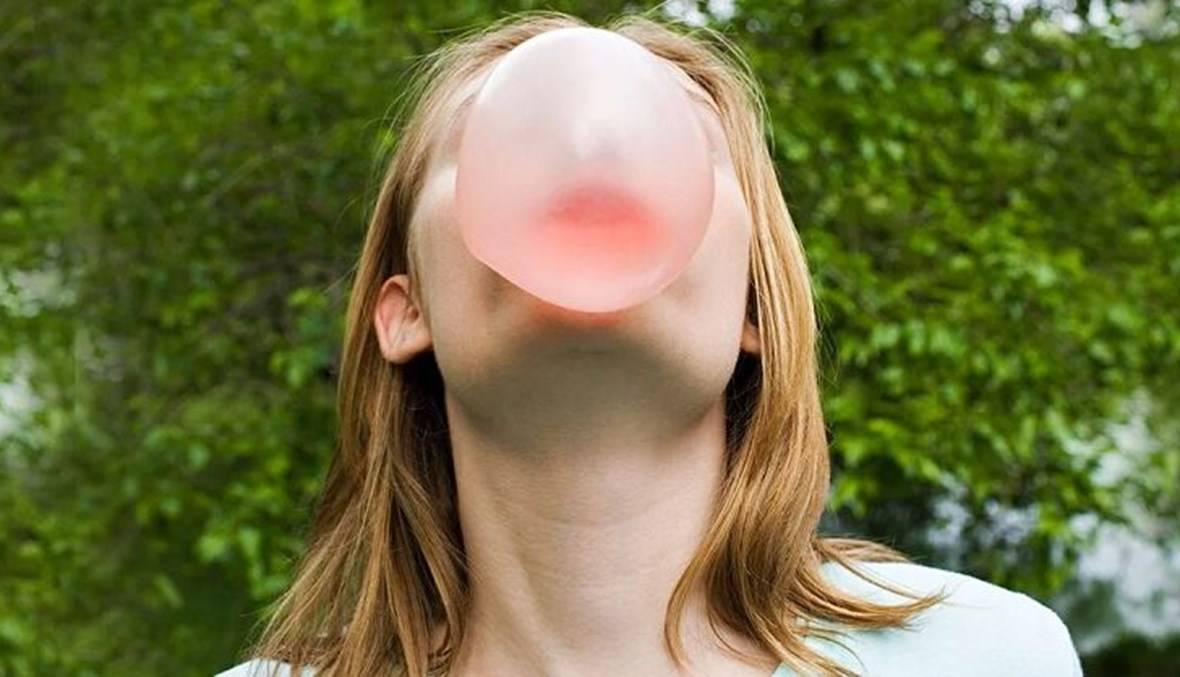 IF YOU SWALLOW GUM IS IT HARMFUL visual data 3