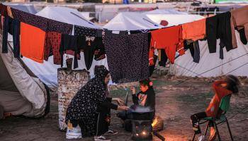 Food Supplies Heading to Gaza Spoiled Under the Blazing Sun