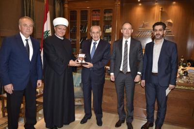 Mufti of Moscow Meets Berri and Mikati