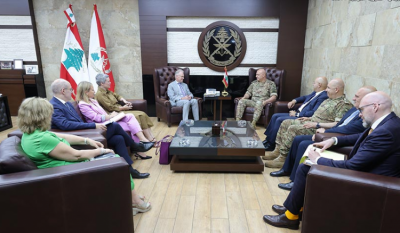 Title: Army Commander Discusses Developments in the South