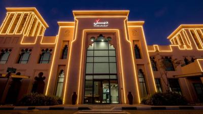Dubai Holding Considers Selling Stake in Azadea