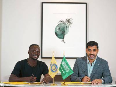 Al-Nasr Officially Announces Contract with Senegalese Mane from Bayern