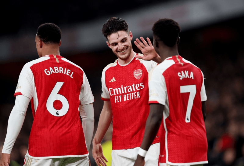 Title: Arsenal Wins 2-1 Against Brentford