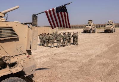 Arrival of F-22 Aircraft to the Middle East (Video)