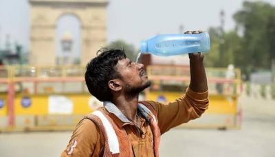 Heatwave Kills 5 People in New Delhi