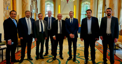 Title: Members of "National Moderation" and "New Lebanon" Respond to Loodrian's Lunch Invitation