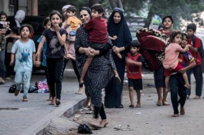 Families in Gaza Flee Again as Land Becomes Scarce