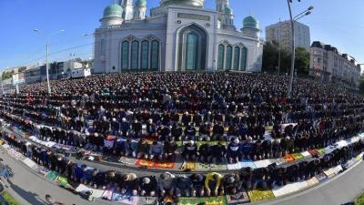 Putin Congratulates Muslims of Russia on Eid al-Adha