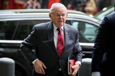 Resignation of American Senator Following Corruption Conviction