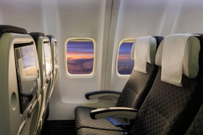 American Airlines Cancel Over 1300 Flights