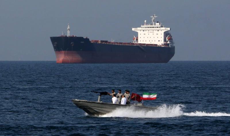 Iran Detains Oil Tanker Carrying 