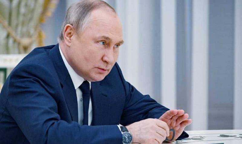 Putin Announces Military Mobilization; UK Foreign Office Calls it a Worrying Escalation