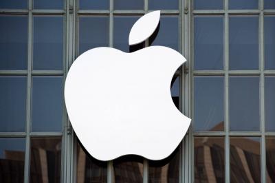 Title: White House: "Apple" Agrees to AI Recommendations