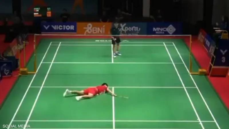 Video: Death of 17-Year-Old Chinese Player on the Field