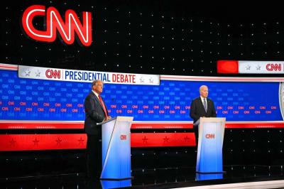Historic Debate: Mutual Accusations Between Trump and Biden (Video)