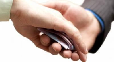 Video: "Integrity" Captures Two Officers in the Act of Bribery