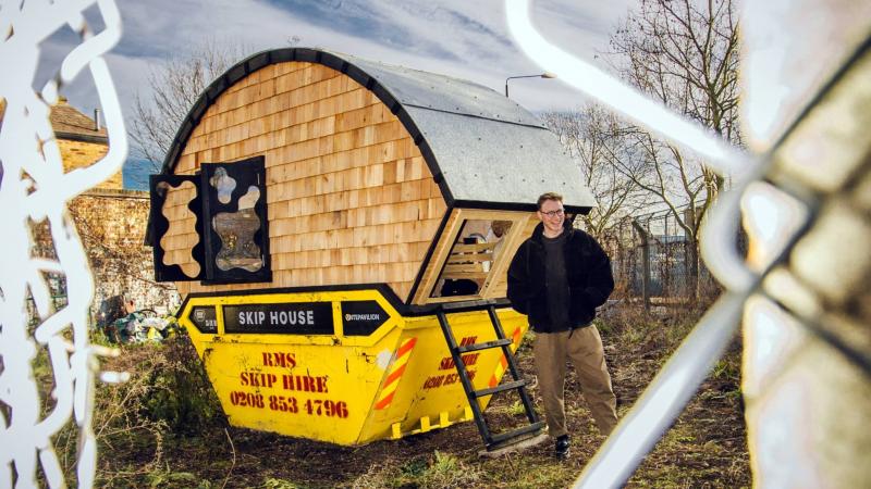 Artist Turns Trash Bin into Home in London