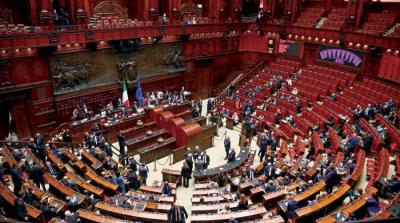 Chaos and Fight Inside the Italian Parliament (Video)