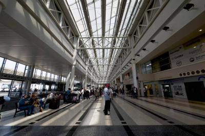Title: Scene at Beirut Airport After Israeli Threats