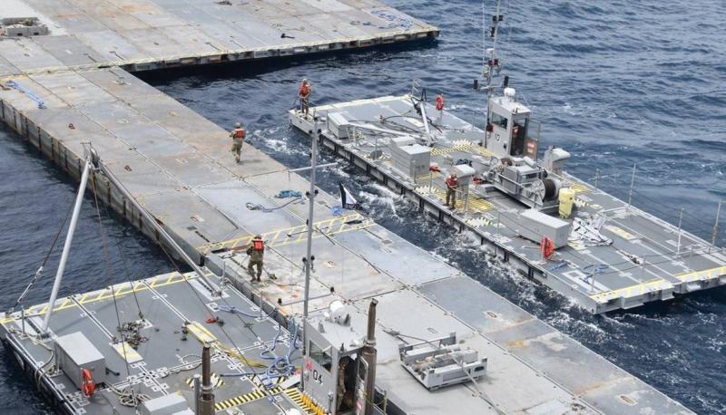 Video: Part of the American Floating Dock in Gaza Sinks